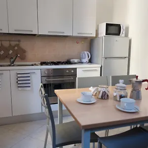  Apartment Biennale Bianco & Rosso Italien