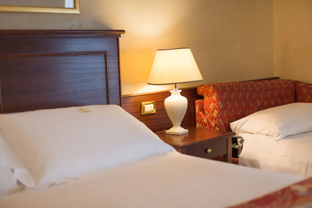 Hotel De Londres Rimini